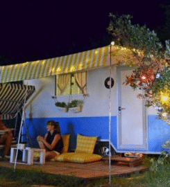 Mona Glamping Caravan Suites